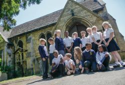 szkola autobus bibiloteka kradziez peterborough gl